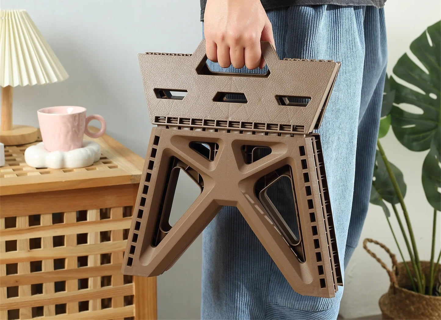 Compact Folding Outdoor Stool – High Load-Bearing Mini Chair for Camping, Beach, Hiking, Fishing, Lightweight Portable Seat Solution