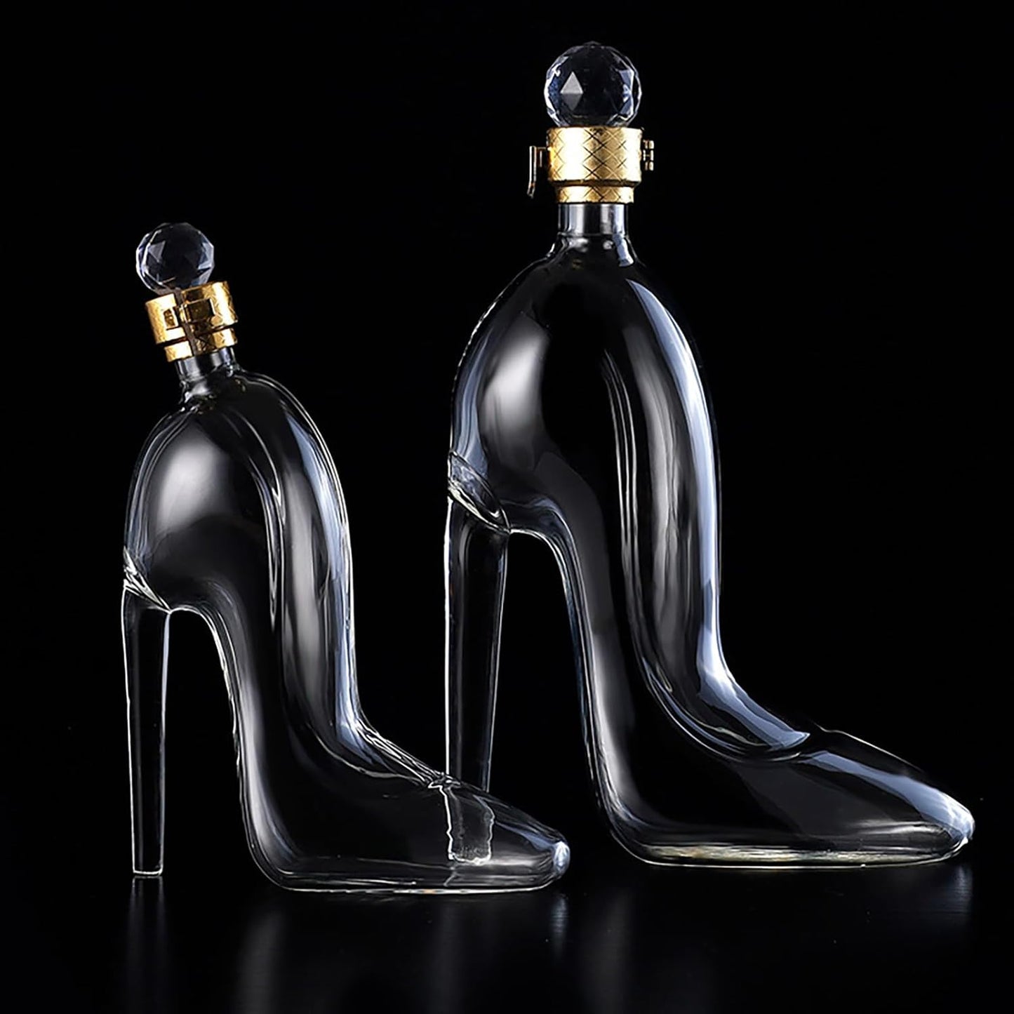 High-Heeled Red Wine Decanter – Stunning Glass Shoe Bottle with Sealed Lid for Whiskey, Wine, or Bar Display Elegance