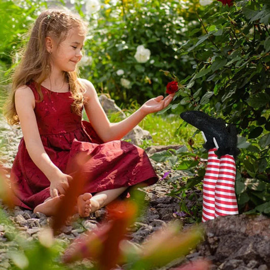 Halloween Witch Legs Yard Props – 2pcs Upside-Down Wizard Feet with Boot Stakes for Front Lawn Outdoor Party Decoration