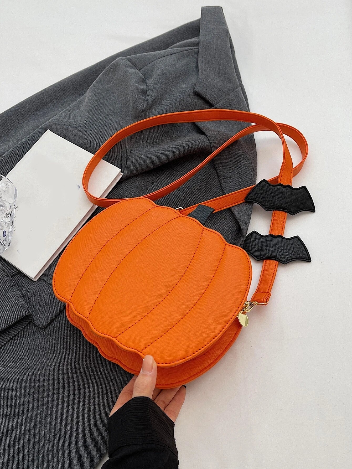 Steampunk Gothic Pumpkin Bag – Funky Crossbody Purse for Women, Teens, and College Students’ Halloween Style