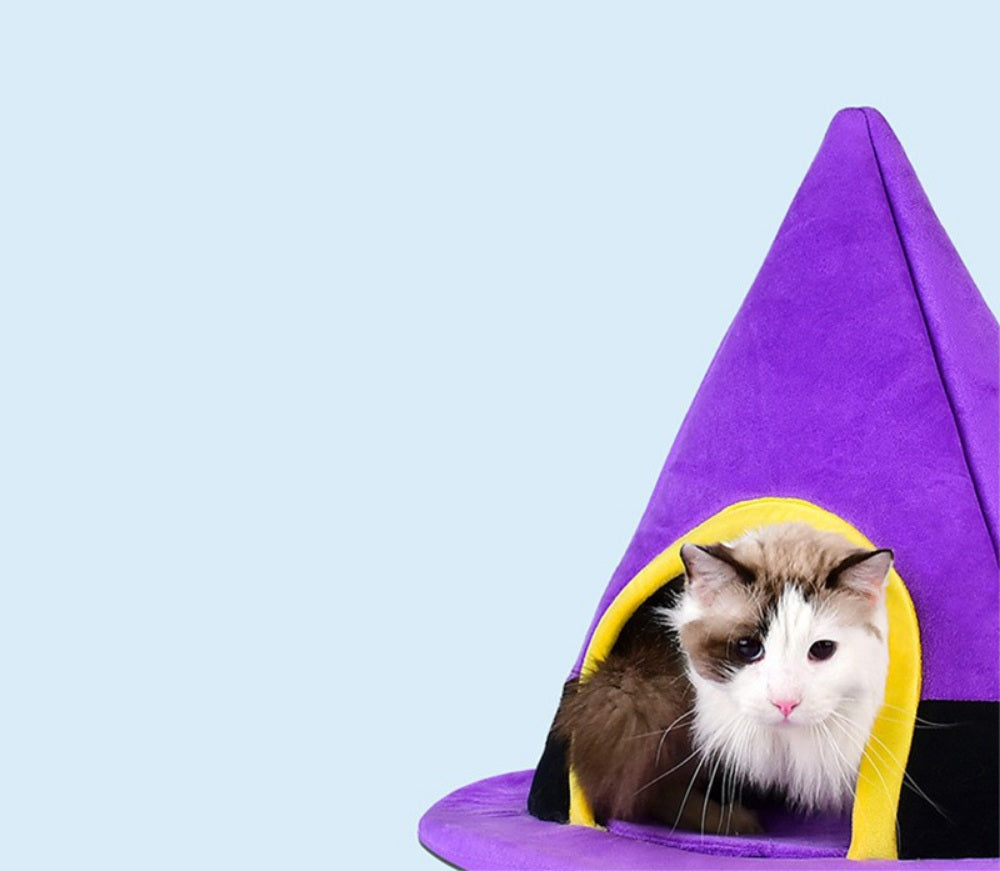 Halloween Cat Bed – Soft Semi-Enclosed Pet House for Cats and Small Dogs, Cozy Winter Nest for Indoor and Outdoor Comfort