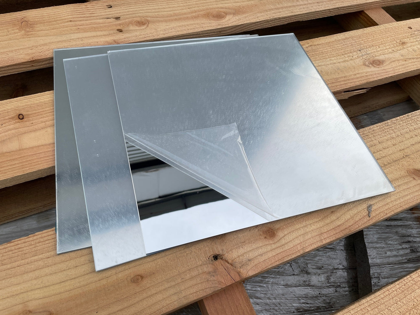 Silver Two-Way Mirror Panel – Double-Sided Acrylic PMMA Infinity Smart Surveillance Glass for Home and Commercial Use