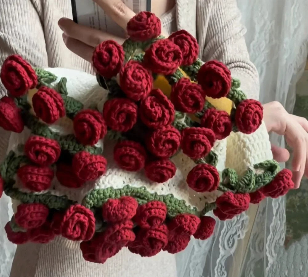 Romantic Crochet Rose Blanket Bouquet – Unique 60cm Handmade Floral Gift for Girlfriend, Anniversary, or Valentine’s Day Surprise