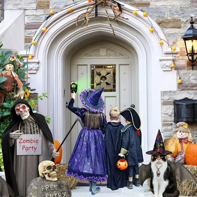 Animated Eyeball Doorbell with Spooky Sounds - Halloween Haunted House Decoration