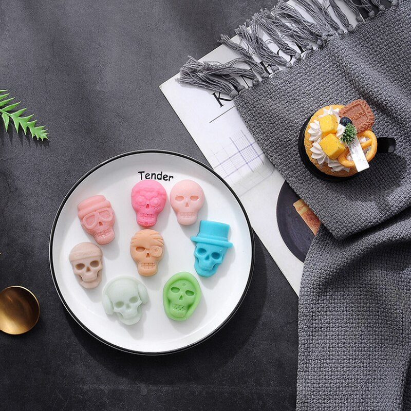 Skull Cake Mold - Halloween Silicone Mold 8 -hole for Jelly Cake, Ice Cube, Crayon, Soap, Halloween Party Decorations - Gear Elevation